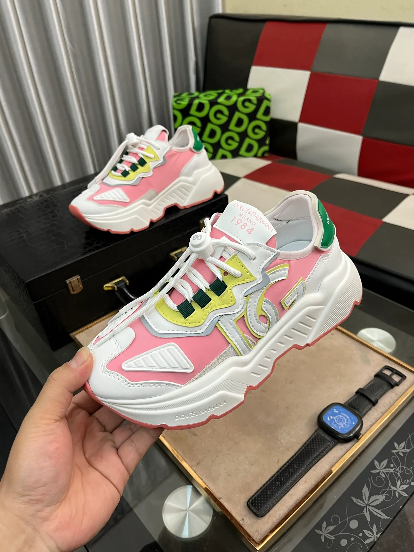 Men's shoes 💰480⌚️⌚️[DG] The latest official high-top casual, men's shoes original quality imported first-layer cowhide stitching ➕Yangli [Proud] In terms of materials and workmanship, it beats all versions on the market 💕The highest quality shipments. Real photos, imported fabrics highlight the unique charm of the brand 😘The shoelaces are also original custom-made 👻Classic lace-up shoes are very comfortable on the feet, size 35-46